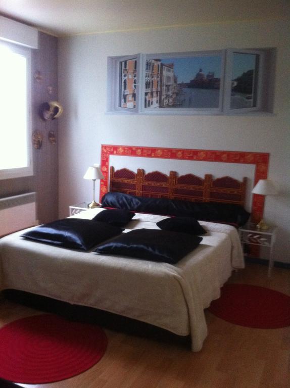 Chambre D'Hotes Dyrslot Bed & Breakfast Saint-Denis-de-Pile Exterior foto