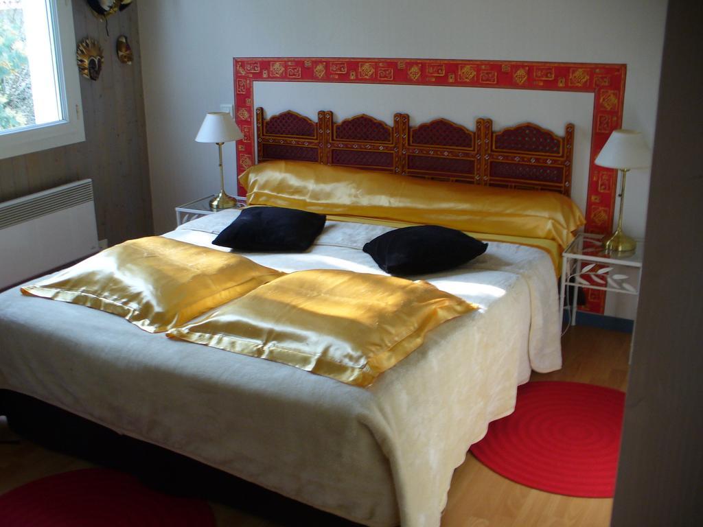 Chambre D'Hotes Dyrslot Bed & Breakfast Saint-Denis-de-Pile Exterior foto