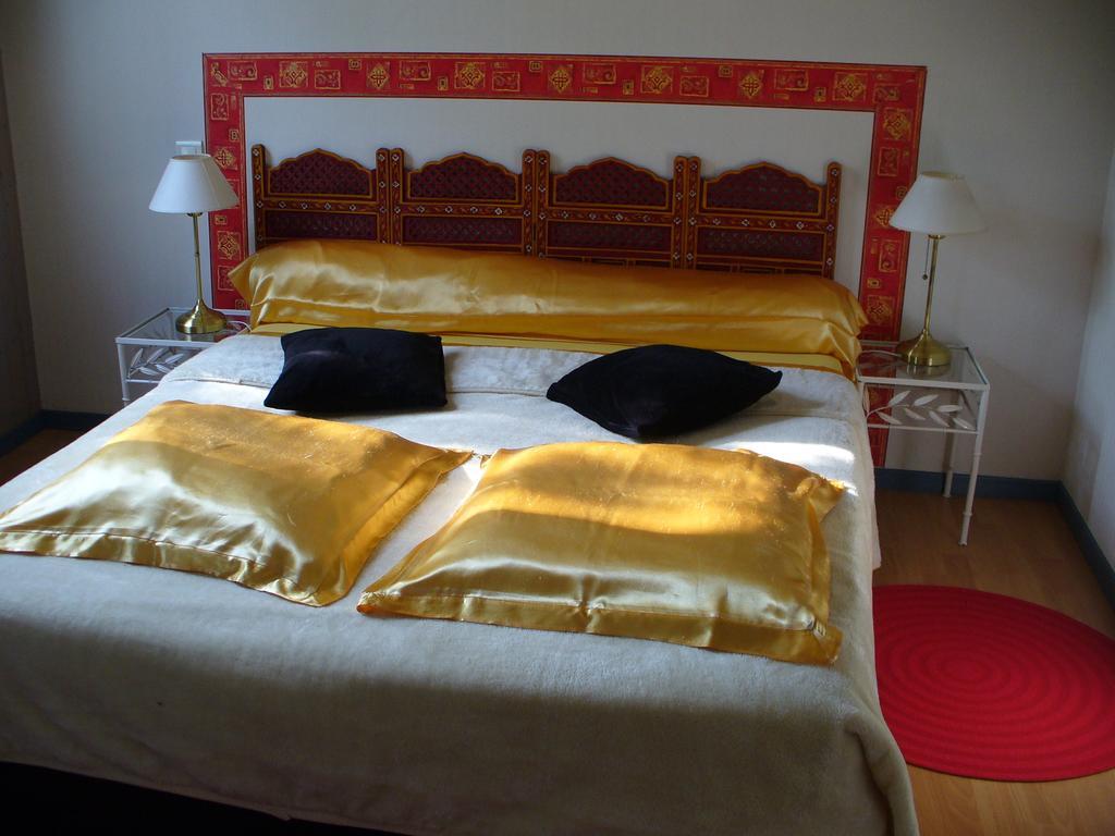 Chambre D'Hotes Dyrslot Bed & Breakfast Saint-Denis-de-Pile Cameră foto