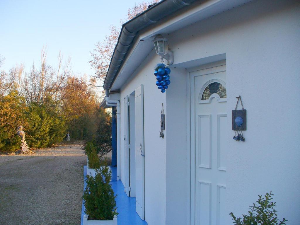 Chambre D'Hotes Dyrslot Saint-Denis-de-Pile Exterior foto
